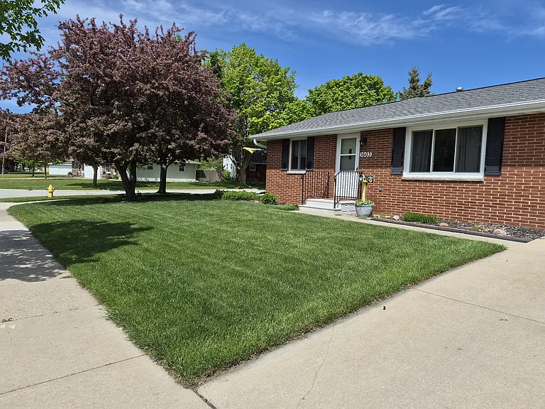 Saint Agnes Dr — Photo 1