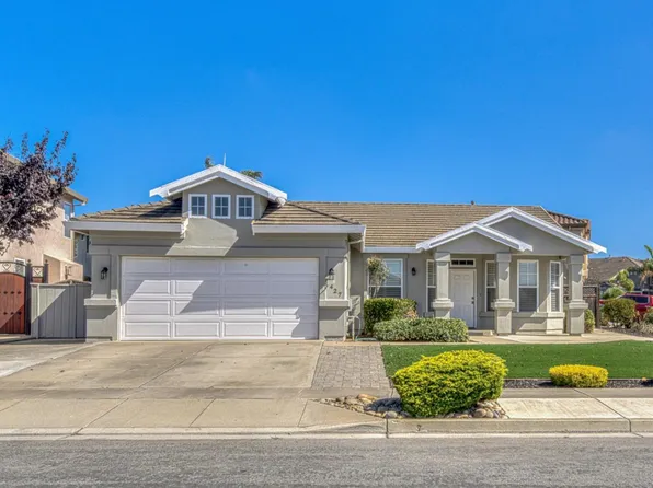427 Chardonnay Dr, Salinas, CA 93906