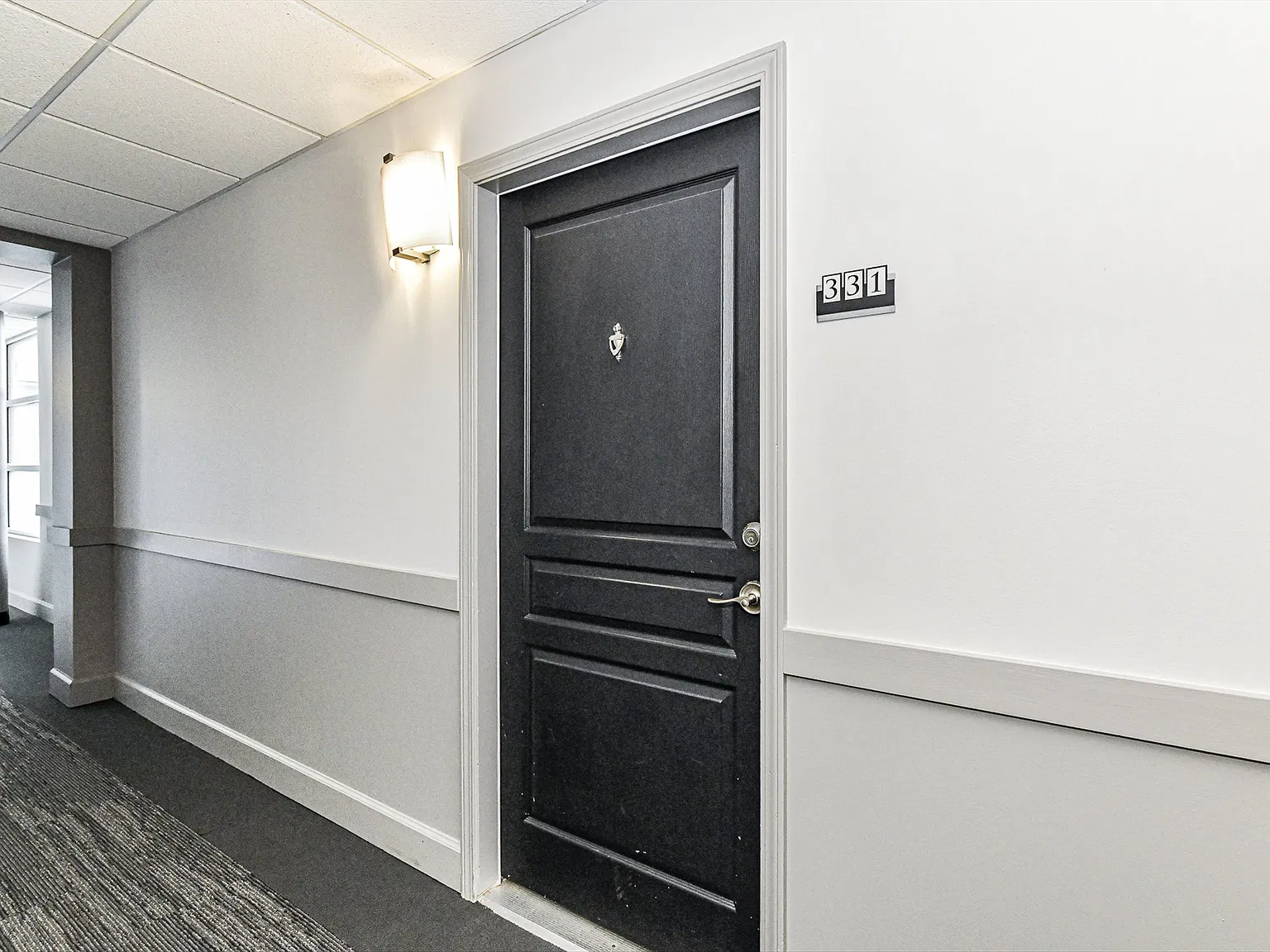 1 bed, 765 sqft, $1,800 — Photo 2