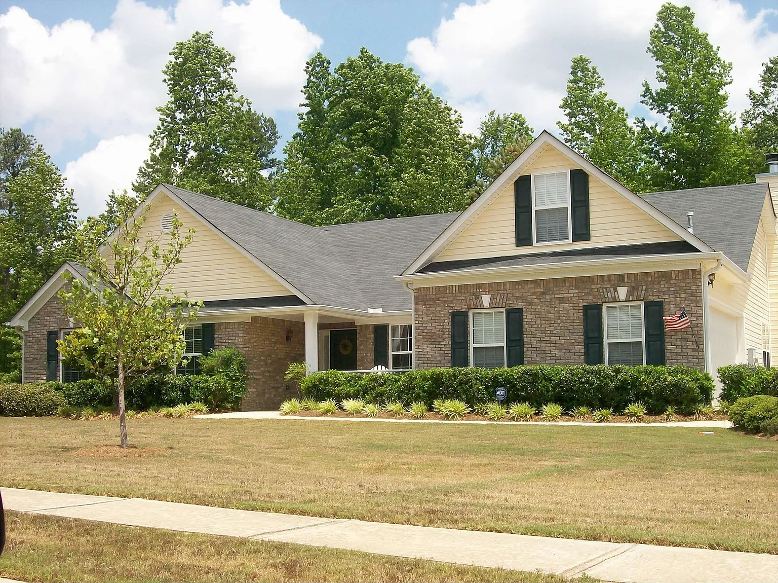 1311 Idlewood Ct photo 1