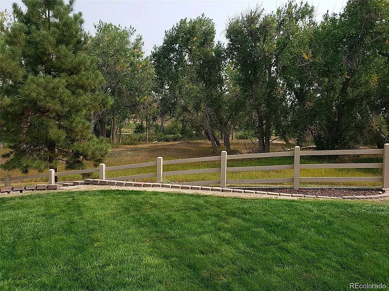 20828 Willowbend Ln — Photo 43