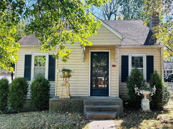 632 Spiller St, Lebanon, MO 65536