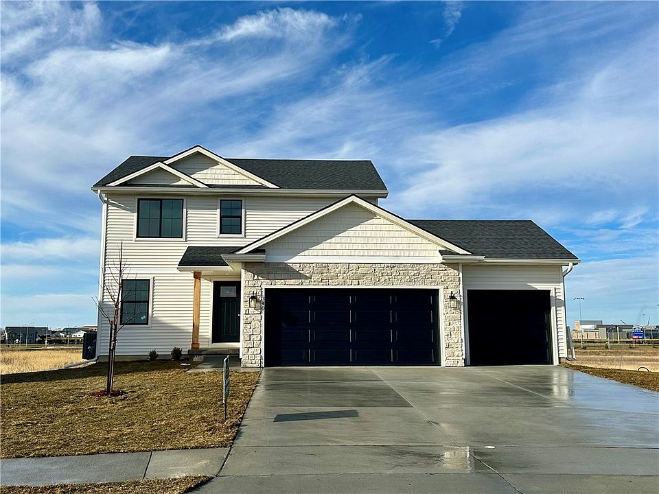 1st image of 340 NW Lavelle Ct