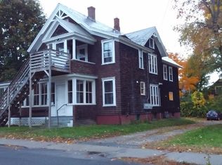 18 Pleasant St, Greenfield, MA 01301