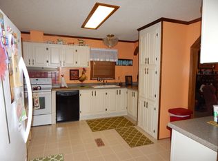 5041 N Fork Rd, Chapmanville, WV 25508