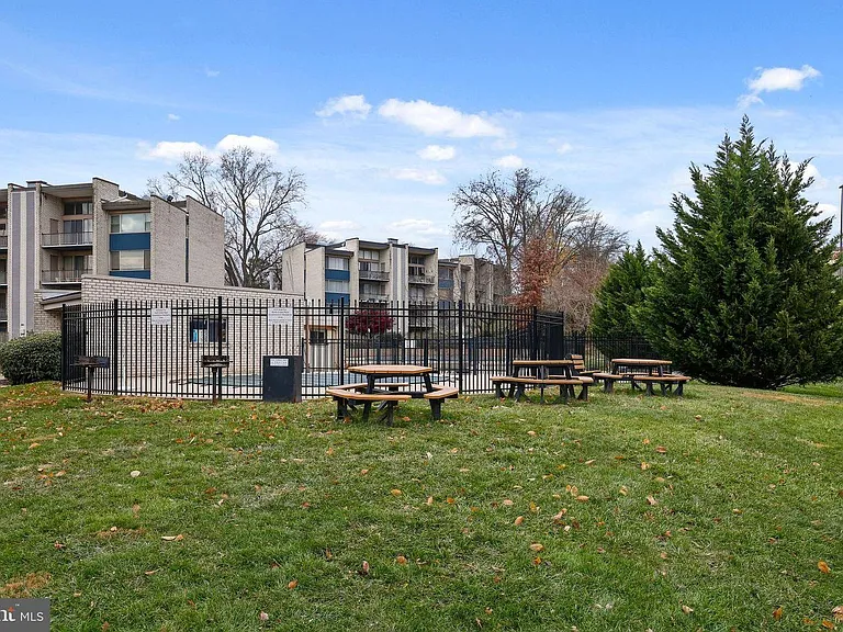 14626 Bauer Dr — Photo 40