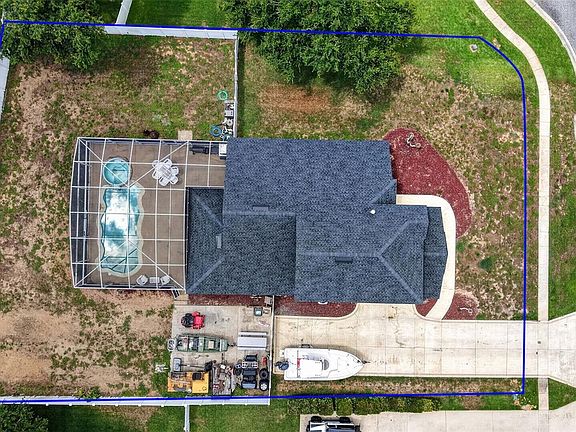 4th image of 36809 Meridian Cir