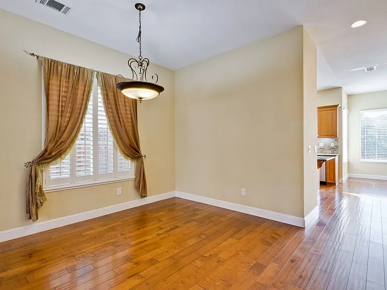 3027 Mousa Ct — Photo 29