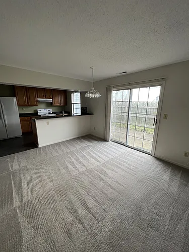 735 Ridge Cir Photo 1