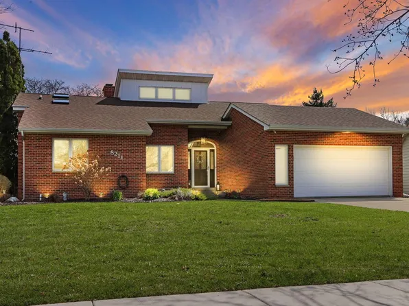 8211 65th AVENUE, Kenosha, WI 53142