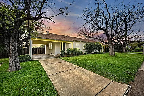 4728 Amber Ln Photo 1