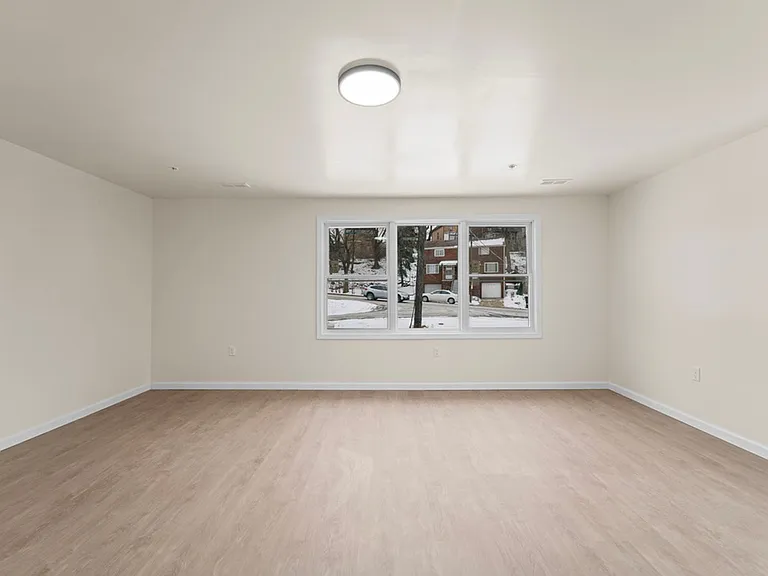 2616 Shawhan Avenue — Photo 15