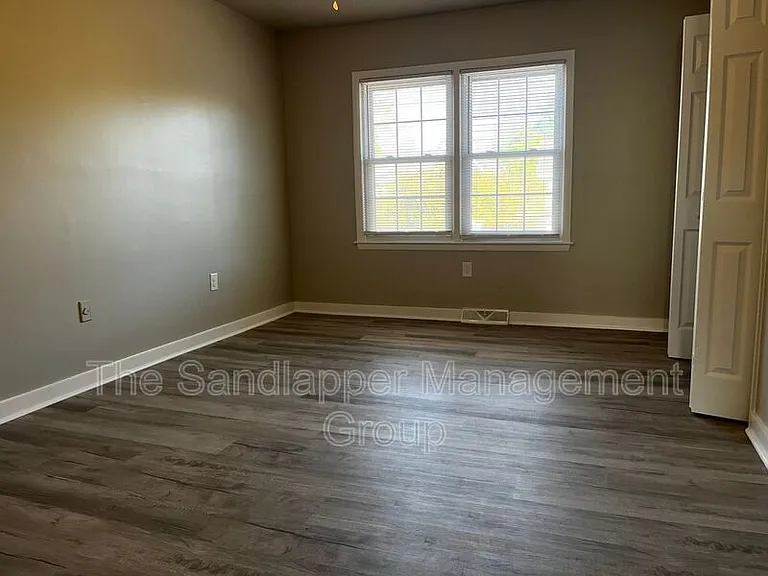 3 Commercial Row #C — Photo 14