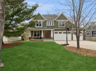 4425 Judson Ln, Edina, MN 55435