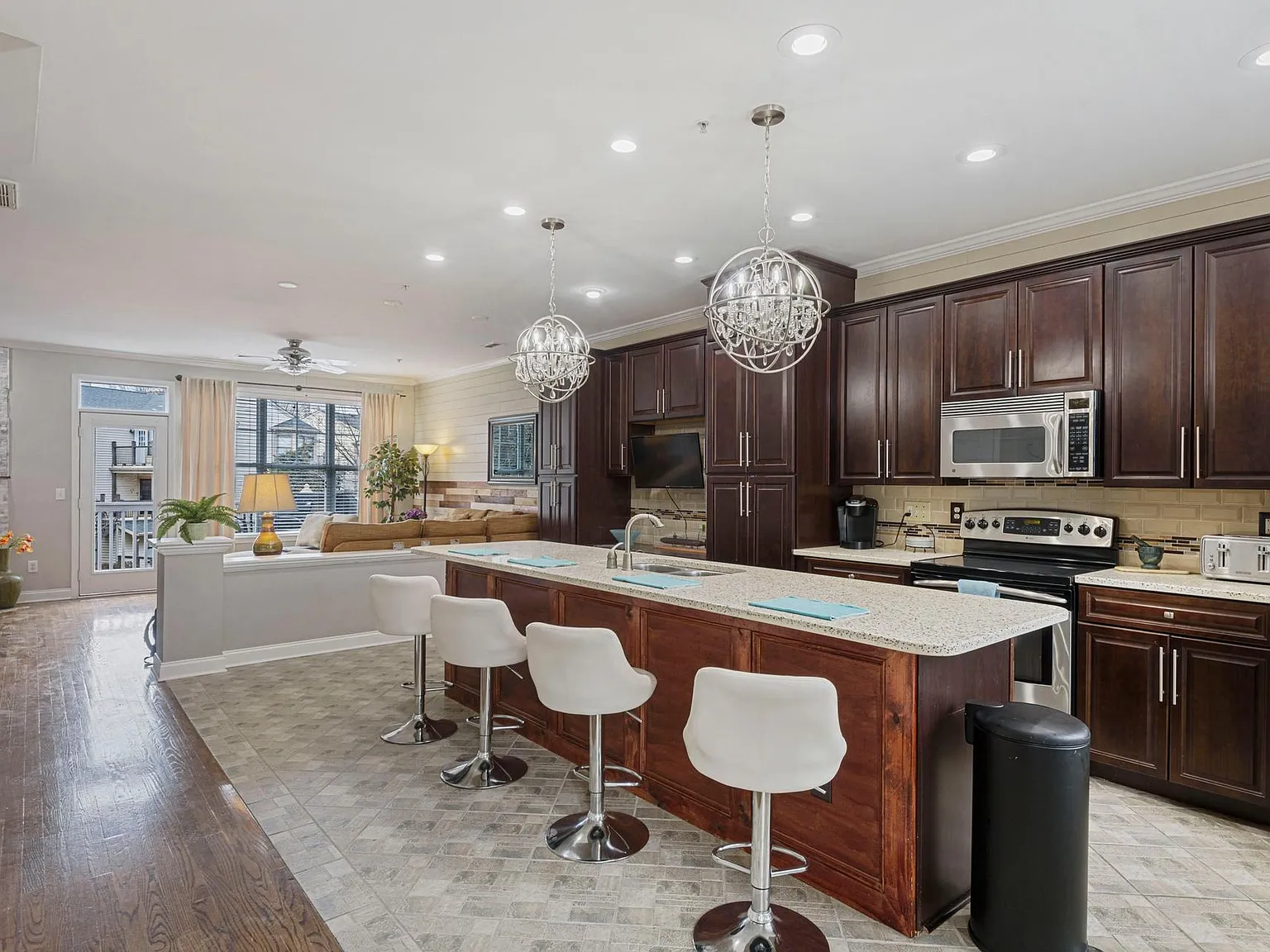 855 Clarkson Mill Court — Photo 4