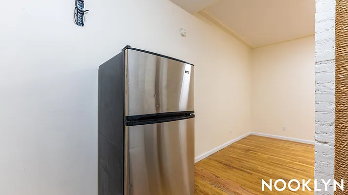 Rented by Nooklyn NYC LLC | media 33