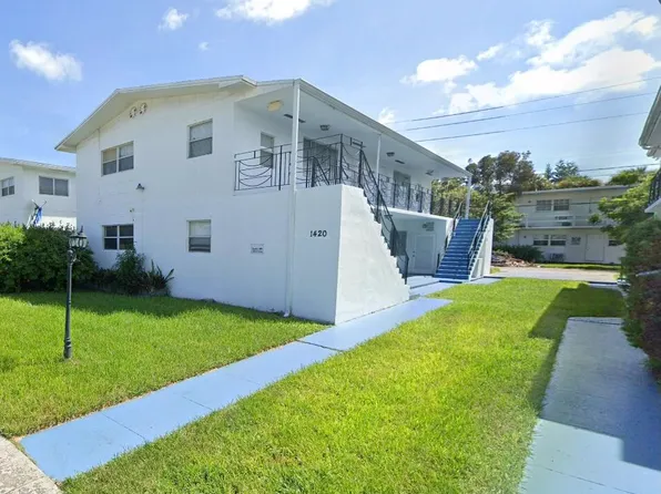 1420 NE 171 Street, North Miami Beach, FL 33162