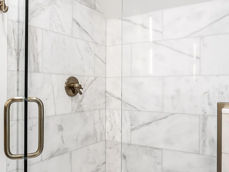 primary shower