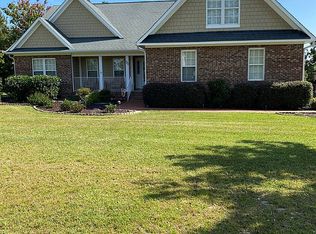 121 Preakness Way, Raeford, NC 28376