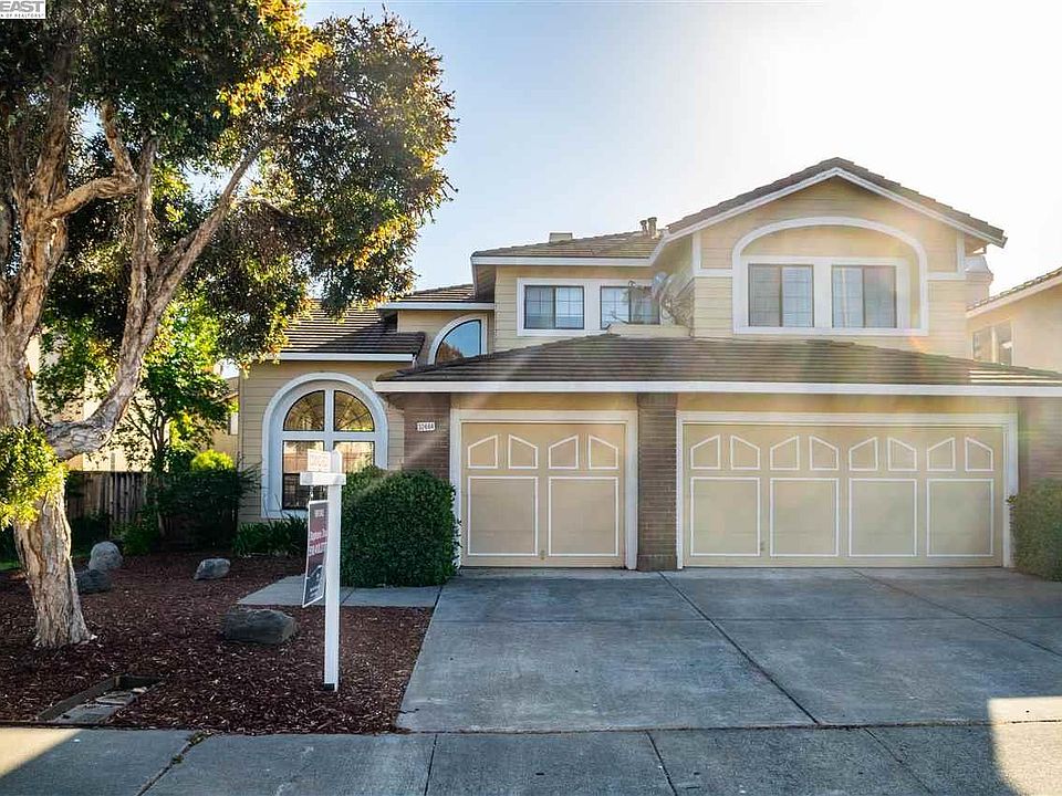 1st image of 32464 Seaside Dr