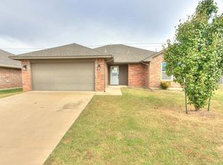 10553 SE 23rd St, Midwest City, OK 73130