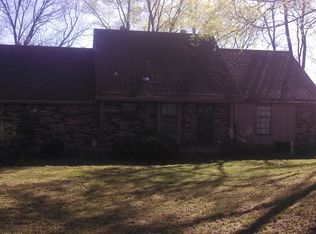 408 Summer St, Weston, MO 64098