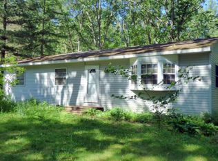 54666 Twin Lakes Rd, Dowagiac, MI 49047
