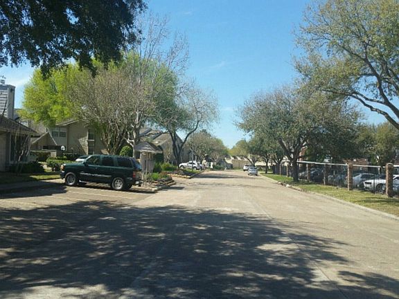 4th image of 13403 Garden Grove St #738