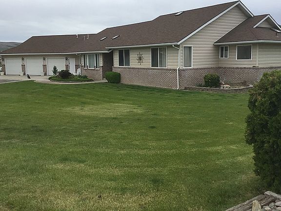 2nd image of 380 Wilson Rd
