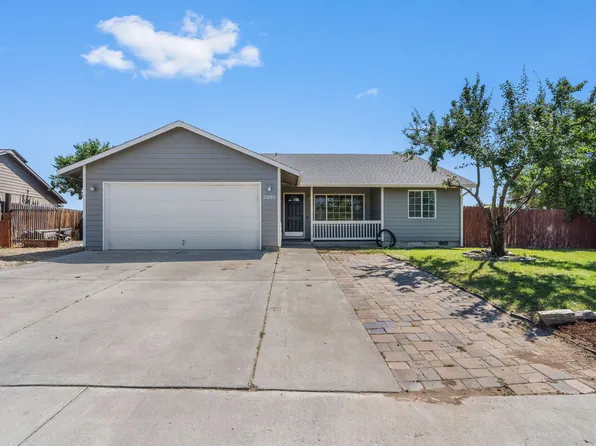 2265 NE Cherry Loop, Prineville, OR 97754