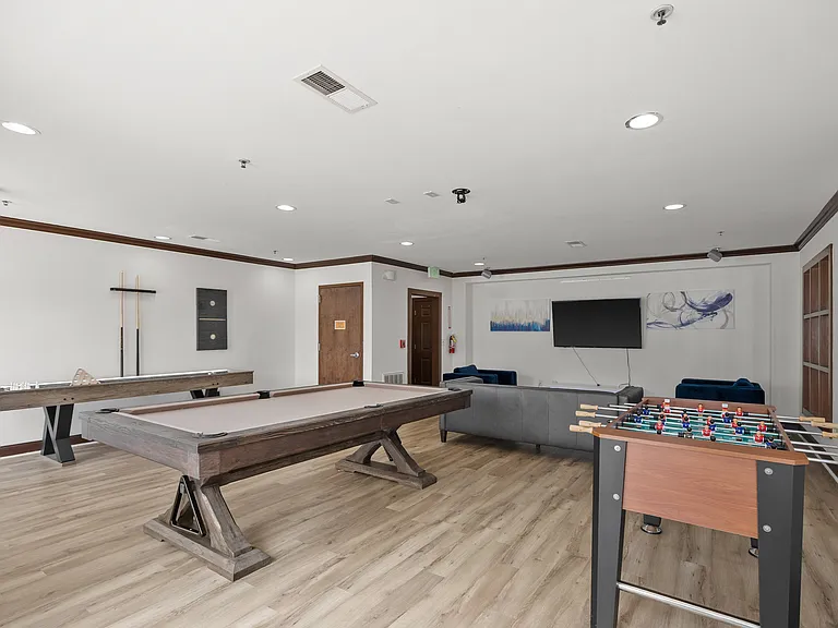 24 Hour Game Room