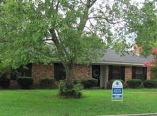 801 Poplarville St, Tupelo, MS 38801