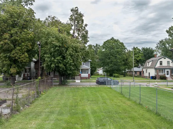 3467 Parker St, Detroit, MI 48214