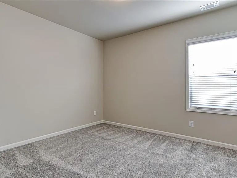 6976 Lancaster Xing — Photo 25