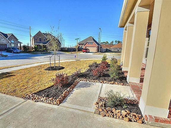 5th image of 1934 Stieler Dr
