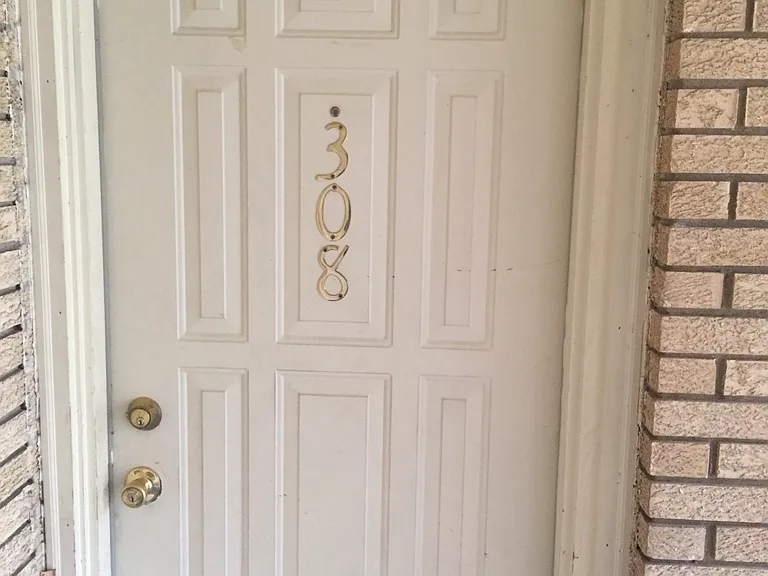 9957 S Cicero Ave #308 — Photo 2