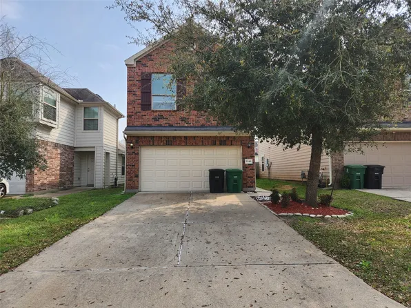 9346 Valley Tree Ln, Houston, TX 77089