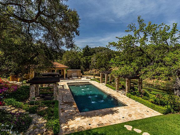 5th image of 2647 Elderoak Ln