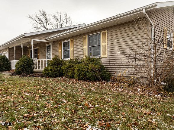 4th image of 1409 James Dr