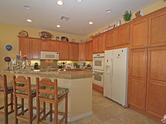 2nd image of 80632 Camino Los Campos