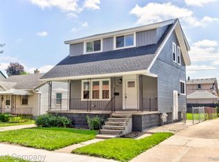 620 E Otis Ave, Hazel Park, MI