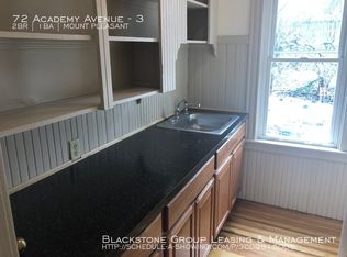 72 Academy Ave #3, Providence, RI 02908