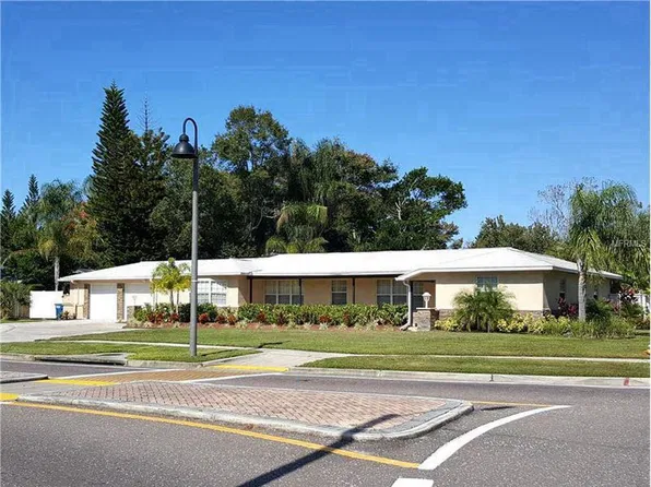 1718 Cleveland St, Clearwater, FL 33755