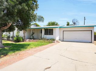 666 N Pepper St, Woodlake, CA 93286
