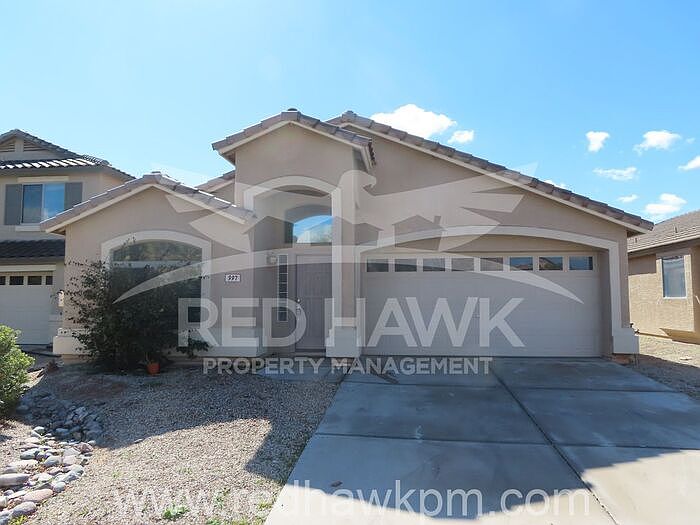1st image of 997 E Palomino Way