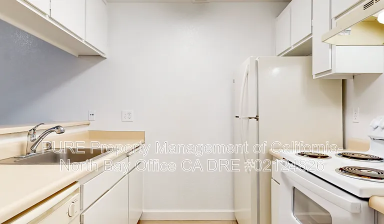 1450 E Cotati Ave #16 — Photo 5