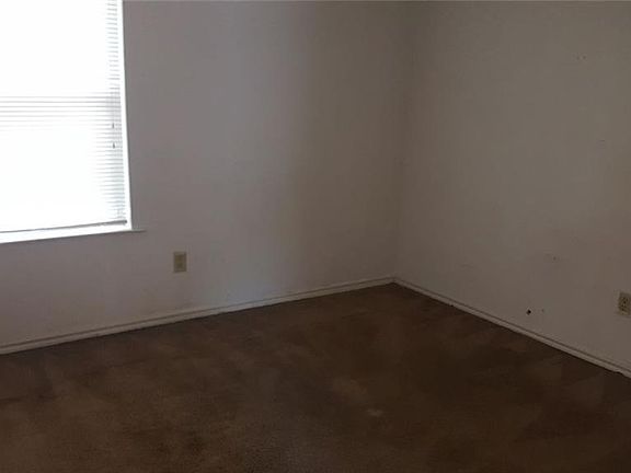 4th image of 3720 Avenue N
