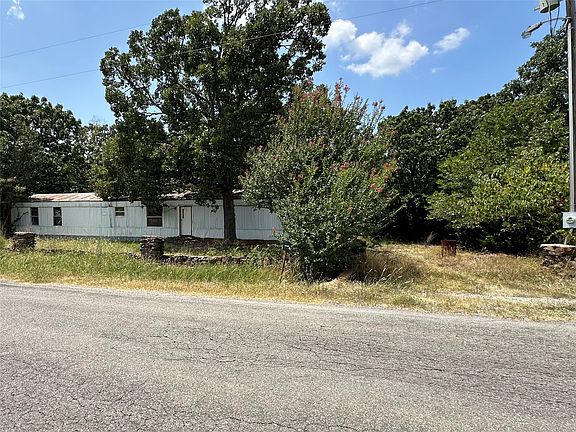 3rd image of 2003 Bristow Point Rd