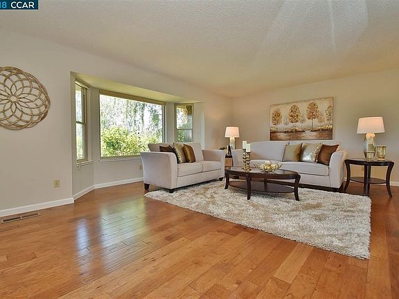 3rd image of 1286 Fascination Cir