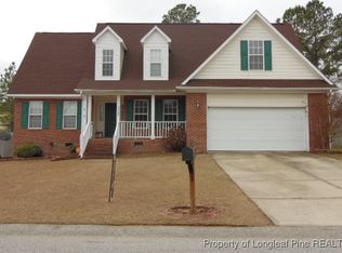 113 Blue Water Dr, Raeford, NC 28376